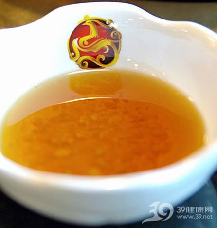 中老年人要多吃点香油