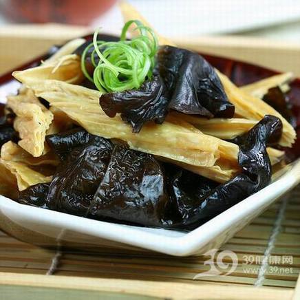 吃腐竹可预防老年痴呆症