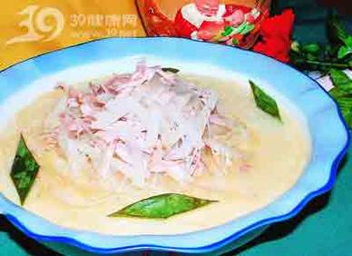 老年人常吃乌贼鱼可预防骨质疏松