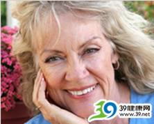 轻松搬走脸上的“老年斑”