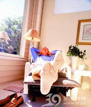 惊!午睡成为老人的“夺命杀手”