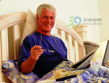 常用手机加快衰老