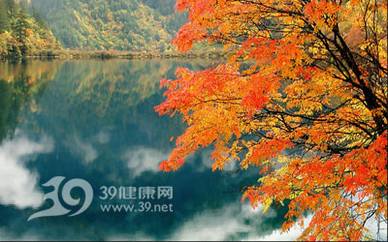 老人当防触景生病