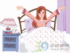 中老年人 睡前锻炼更健身