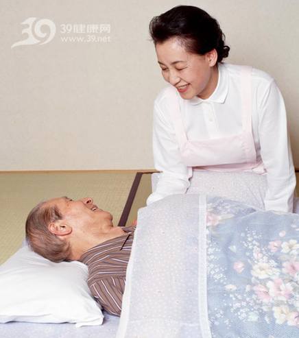 老人要警惕“打呼噜的毛病”