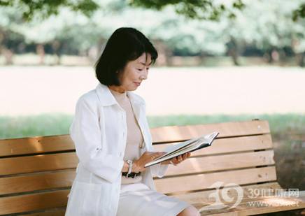 朗诵健身风行日本