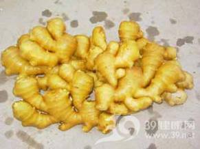 早晨含姜调理养生法