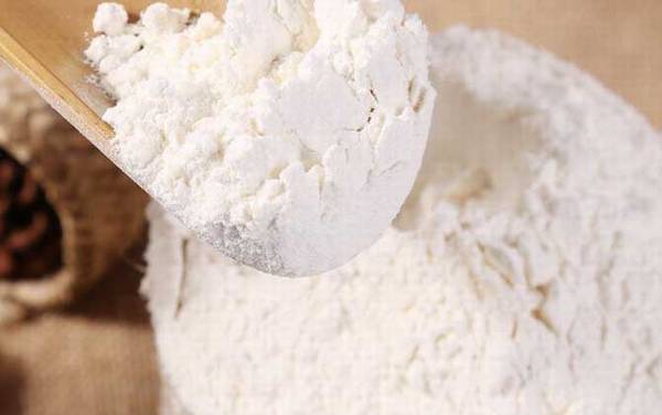 雪花面粉和普通面粉哪个好?