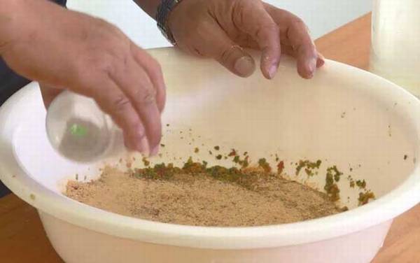 搓饵怎么搓不容易掉?