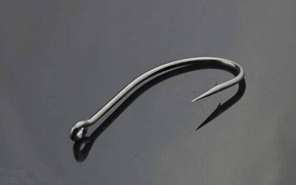 伊豆鱼钩和丸世鱼钩哪个好用?