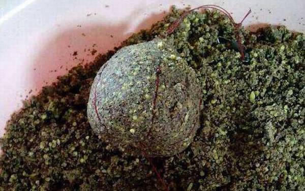 爆炸钩钓鱼要用鱼漂吗?