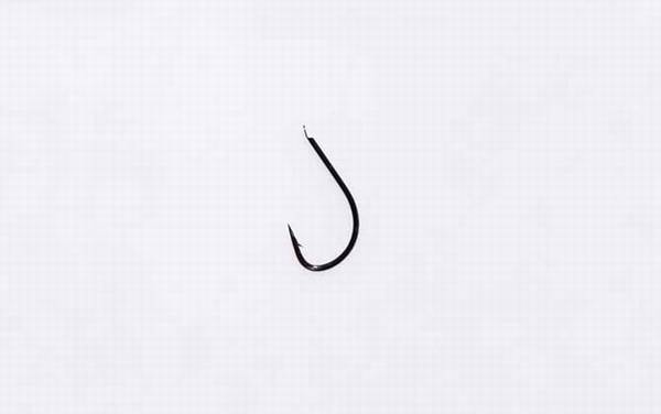 鱼钩怎么绑在八字环上?