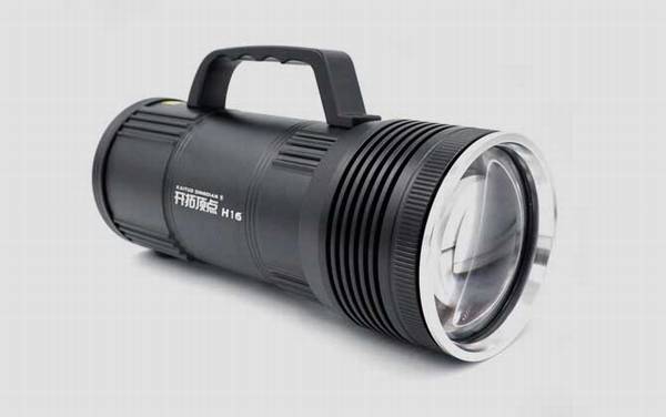 夜钓灯用多少瓦的好?