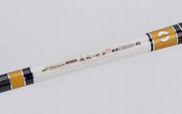 宝飞龙野钓综合竿推荐,首推擒王,其次是梵、龙世传奇等!