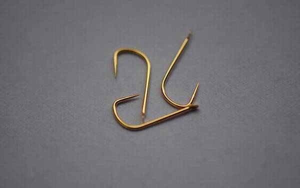 5号金袖钩能钓小鲫鱼吗?尺寸偏大了,钓小鲫鱼可用2号金袖!