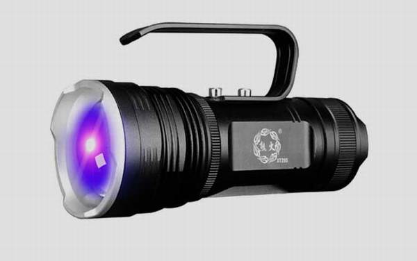 夜钓灯_哪个牌子好_用什么光源_有诱鱼作用吗