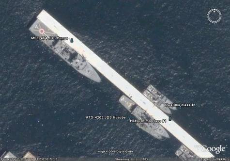 Google Earth下的日本海军驱逐舰