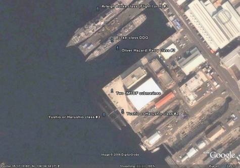 Google Earth下的日本海军潜艇