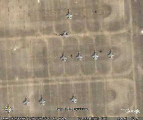 289_10.jpg Google Earth下的台湾军事基地