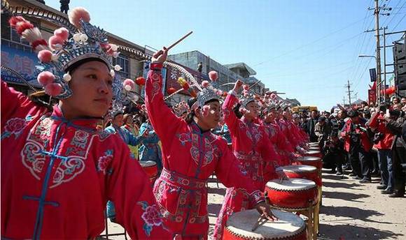 ɽ�������������¶�������