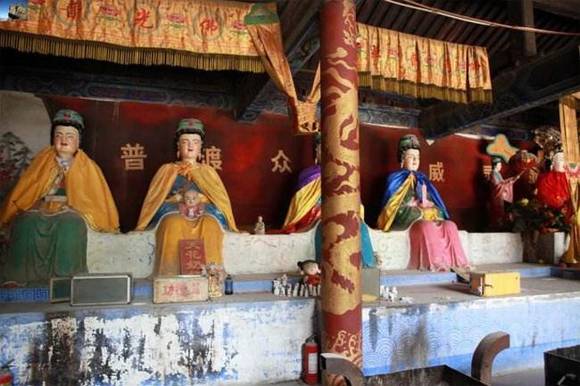 �ӱ����غ�ɽ�������Ĵ�˵