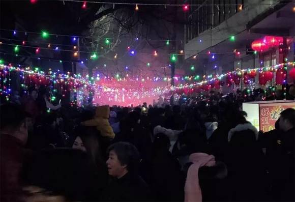 �ӱ�ɳ�Ӷɿڴ����������