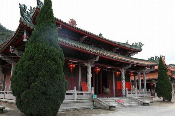 �㶫��ƽ˫����