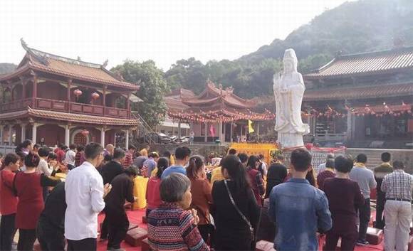 �㶫��ƽ˫����