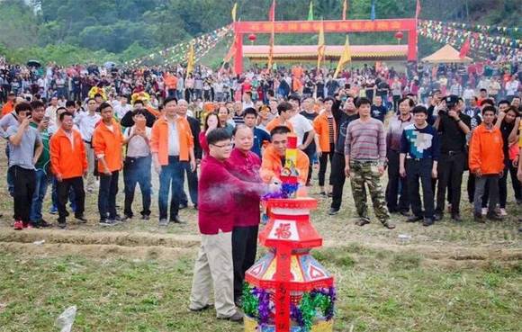 ���¶�  �㶫���������Ͻ������ڻ�