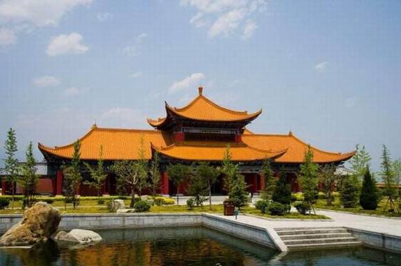 �������𶼡���ʥ��