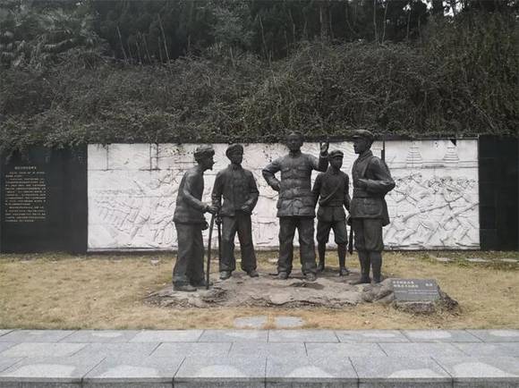 ������ɽë����ϯʫ�ʱ���