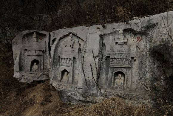 ���ϰ�����Ȫ��