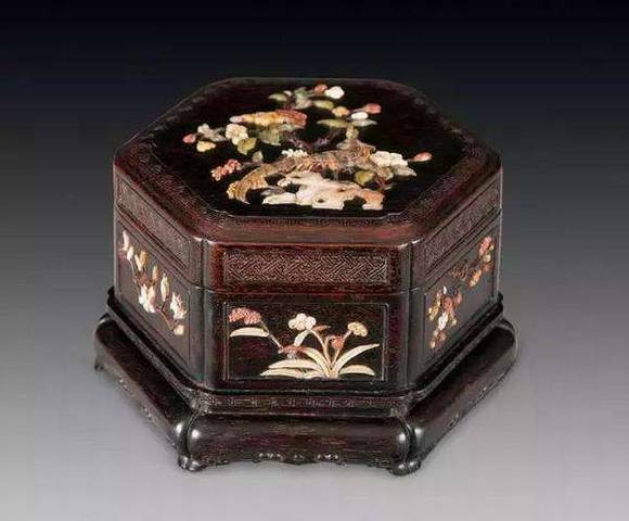 �й��Ŵ�Ů�ӵġ�ױϻ��