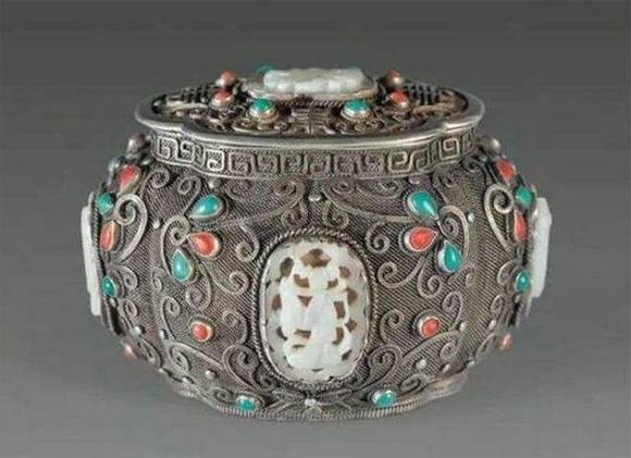 �й��Ŵ�Ů�ӵġ�ױϻ��