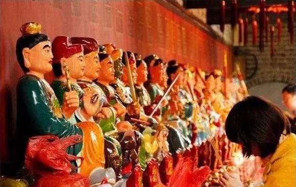 ��θ��������ɡ��������õ�����������������