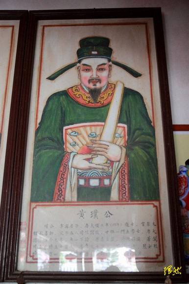 �������� ���ƴ�ѧ�߻�豼��ʾ�