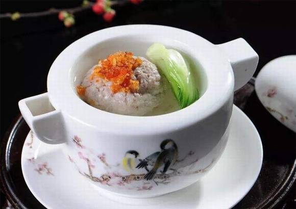 �����������ˣ�з��ʨ��ͷ�Ĺ���