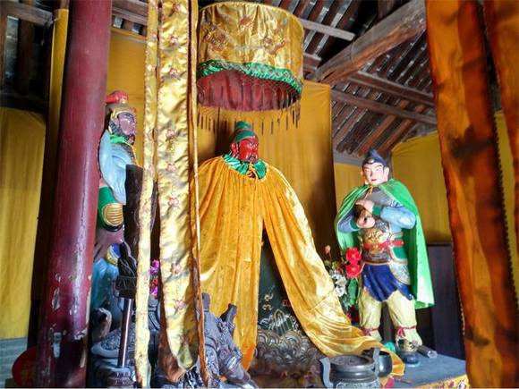 ���Ϲ�����������