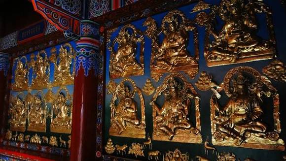 ����������