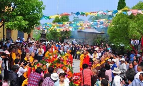 ���³��˹�������ɽ����