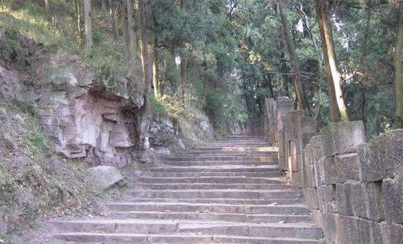 �ɶ��ƶ�ʯ�� �����������������