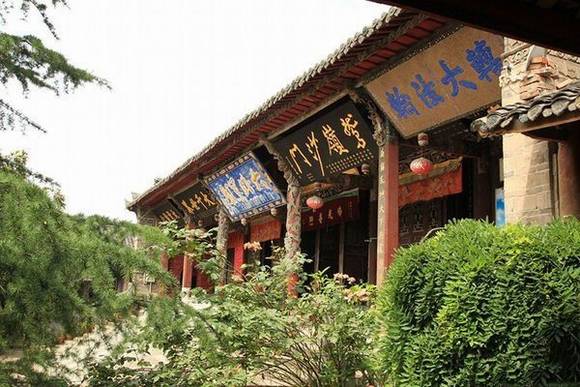 �ɶ��ƶ�ʯ�� �����������������