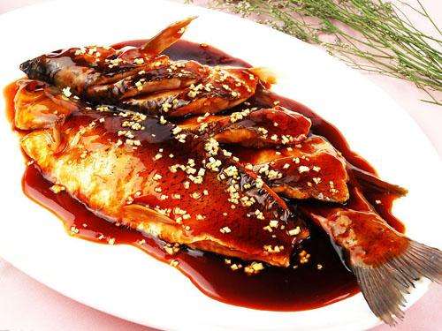 �������ն��£�����ʳȤ��