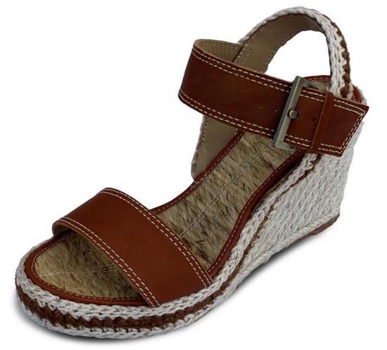 ����ʹ���Ь