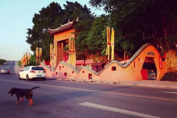 �������£����ش�𱳺��������ʷ