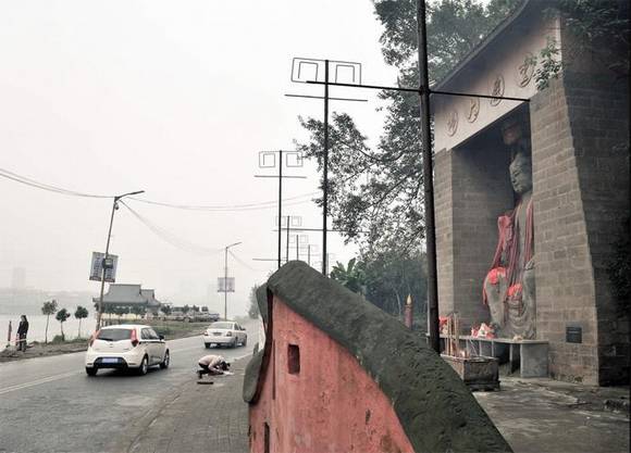 �������£����ش�𱳺��������ʷ