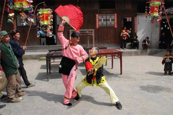 ��ɽ����