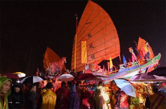 ʢ����ǰ�ġ���������ϰ��