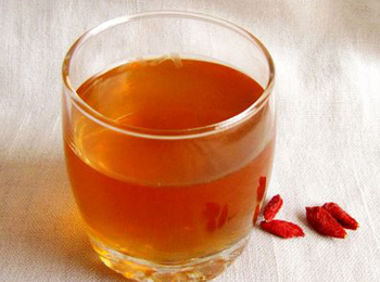 农村枸杞黄酒制作