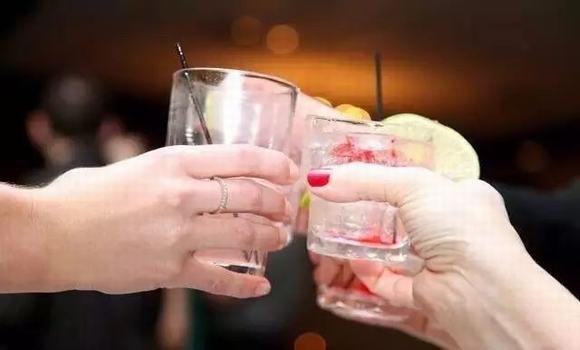 教你如何选择酿酒设备的材质